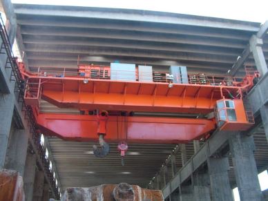 QD Workshop 65 tonų antžeminis kranas